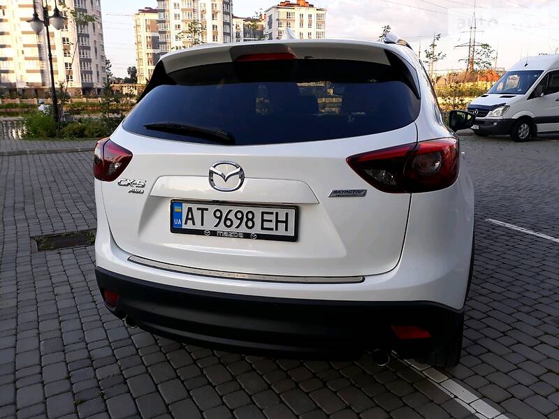 Позашляховик / Кросовер Mazda CX-5 2015 в Івано-Франківську