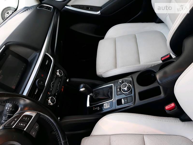Позашляховик / Кросовер Mazda CX-5 2015 в Івано-Франківську