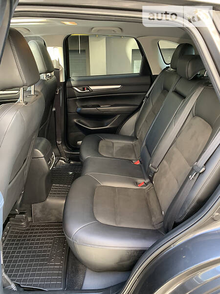 Позашляховик / Кросовер Mazda CX-5 2017 в Івано-Франківську