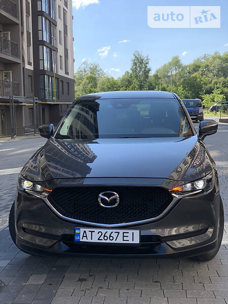 Позашляховик / Кросовер Mazda CX-5 2017 в Івано-Франківську