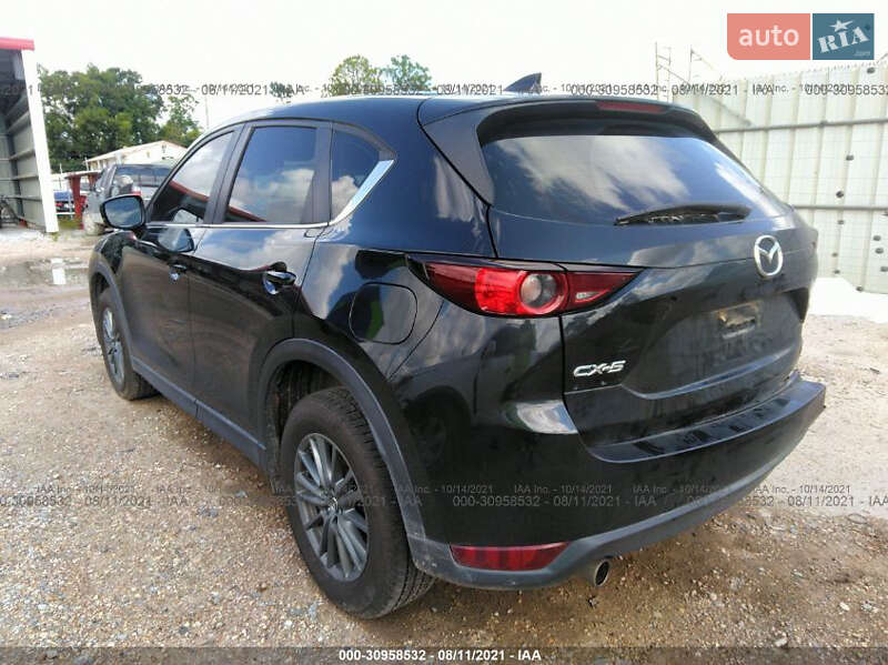 Позашляховик / Кросовер Mazda CX-5 2017 в Києві