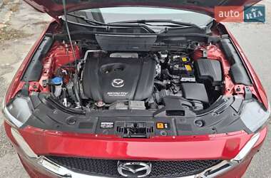 Внедорожник / Кроссовер Mazda CX-5 2018 в 
