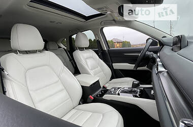Внедорожник / Кроссовер Mazda CX-5 2019 в 