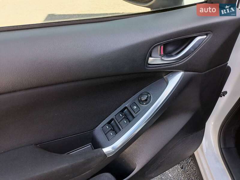 Внедорожник / Кроссовер Mazda CX-5 2012 в Дубно