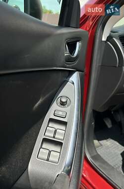 Внедорожник / Кроссовер Mazda CX-5 2012 в 