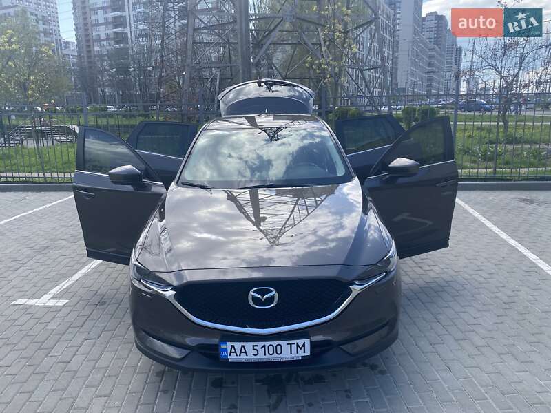 Внедорожник / Кроссовер Mazda CX-5 2018 в Киеве