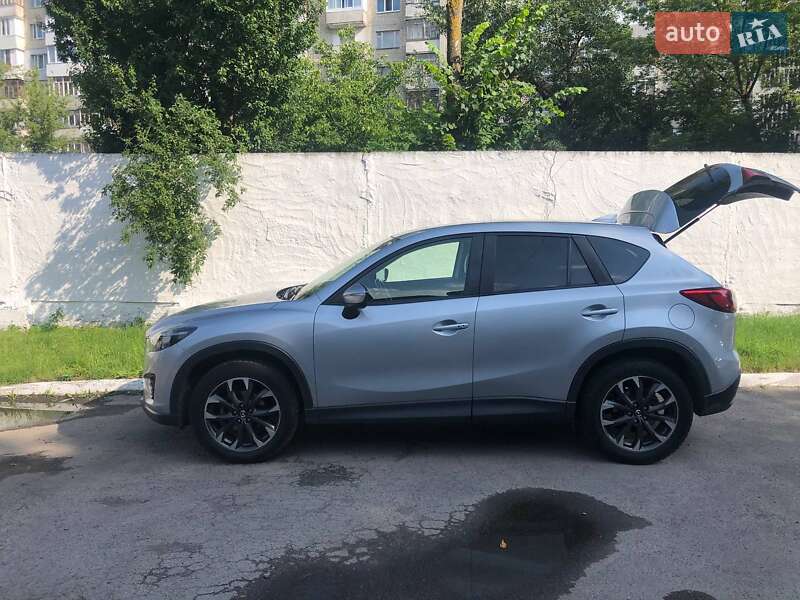 Внедорожник / Кроссовер Mazda CX-5 2016 в Луцке