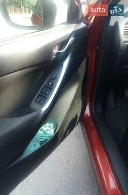 Внедорожник / Кроссовер Mazda CX-5 2012 в 