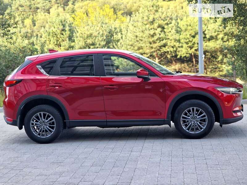 Внедорожник / Кроссовер Mazda CX-5 2017 в Львове