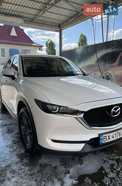 Внедорожник / Кроссовер Mazda CX-5 2017 в Ровно