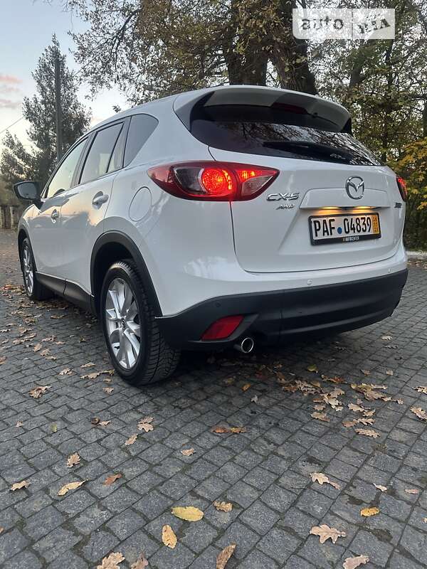 Внедорожник / Кроссовер Mazda CX-5 2014 в Черновцах