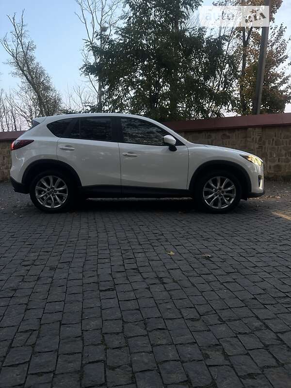 Внедорожник / Кроссовер Mazda CX-5 2014 в Черновцах