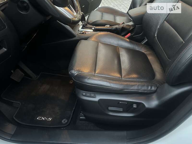Внедорожник / Кроссовер Mazda CX-5 2014 в Черновцах