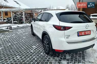 Внедорожник / Кроссовер Mazda CX-5 2018 в 