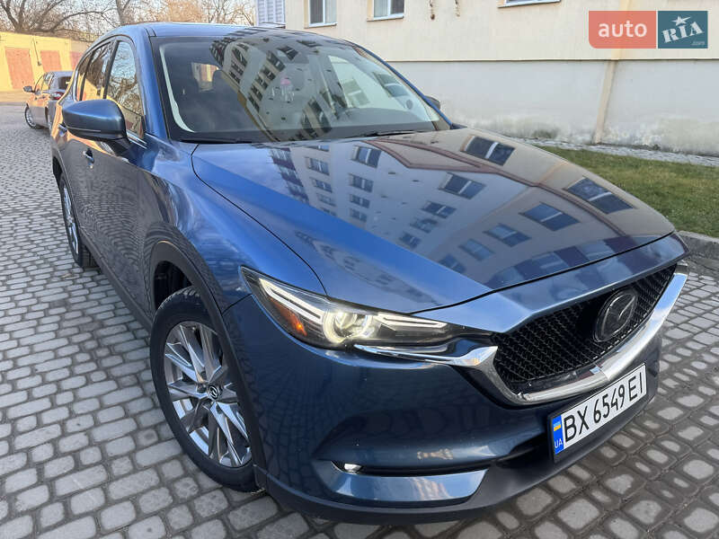 Внедорожник / Кроссовер Mazda CX-5 2018 в Каменец-Подольском
