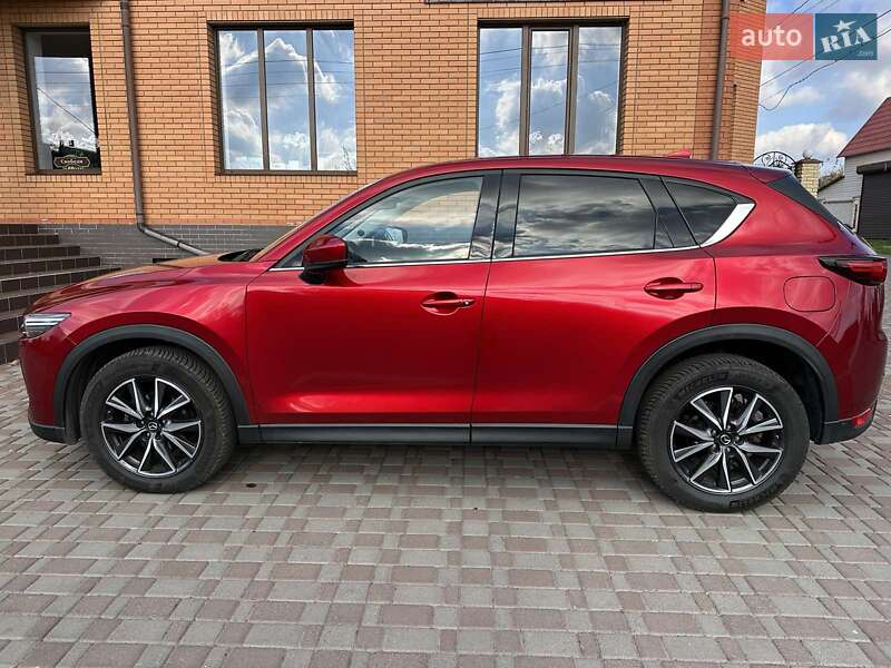 Внедорожник / Кроссовер Mazda CX-5 2017 в Гайвороне