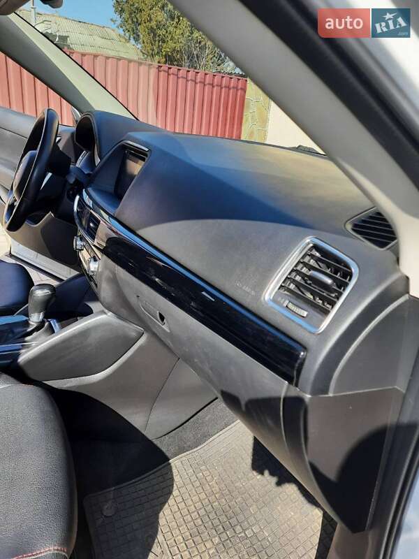 Позашляховик / Кросовер Mazda CX-5 2015 в Херсоні