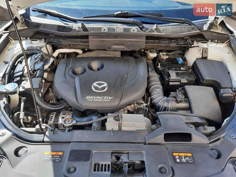 Внедорожник / Кроссовер Mazda CX-5 2015 в Херсоне