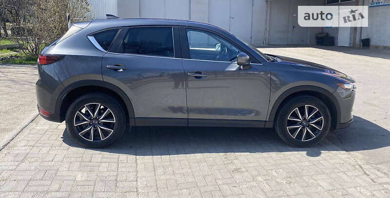 Внедорожник / Кроссовер Mazda CX-5 2017 в Киеве