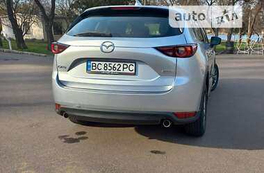 Внедорожник / Кроссовер Mazda CX-5 2017 в Николаеве