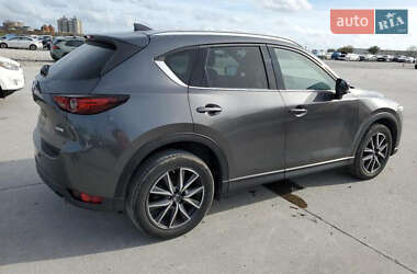 Внедорожник / Кроссовер Mazda CX-5 2017 в 
