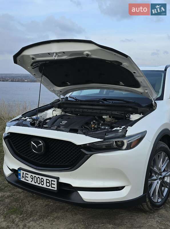 Позашляховик / Кросовер Mazda CX-5 2019 в Дніпрі