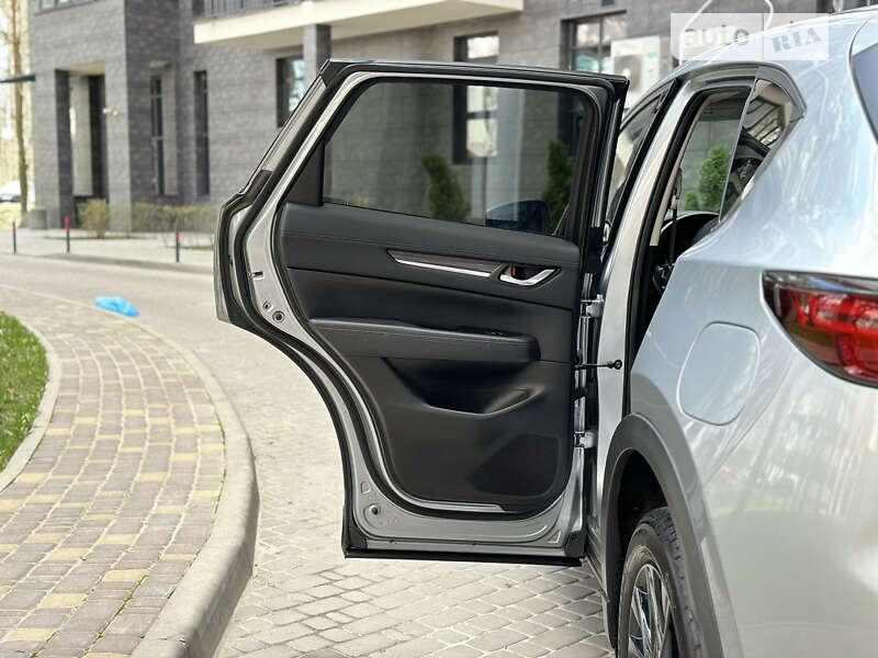 Внедорожник / Кроссовер Mazda CX-5 2019 в Киеве фото 64 Внедорожник / Кроссовер Mazda CX-5 2019 в Киеве
