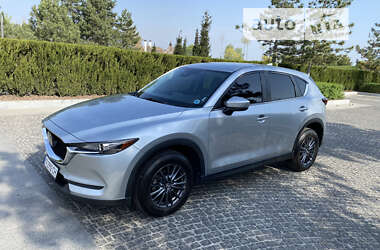 Позашляховик / Кросовер Mazda CX-5 2019 в 