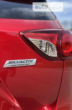 Позашляховик / Кросовер Mazda CX-5 2015 в Харкові