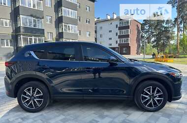 Позашляховик / Кросовер Mazda CX-5 2017 в Києві