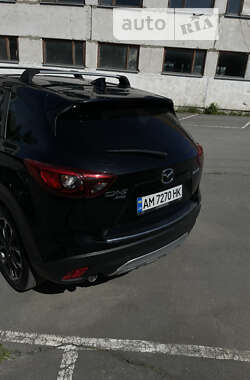 Внедорожник / Кроссовер Mazda CX-5 2015 в Звягеле