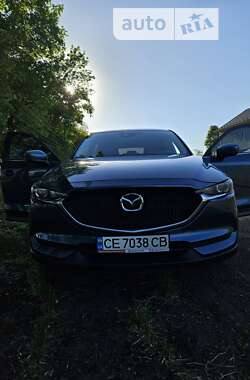 Позашляховик / Кросовер Mazda CX-5 2017 в Чернівцях