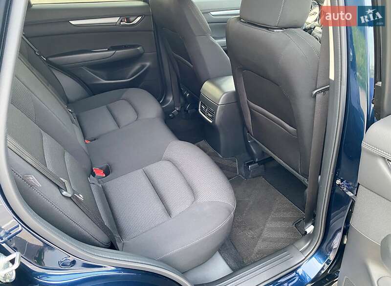 Внедорожник / Кроссовер Mazda CX-5 2019 в Киеве