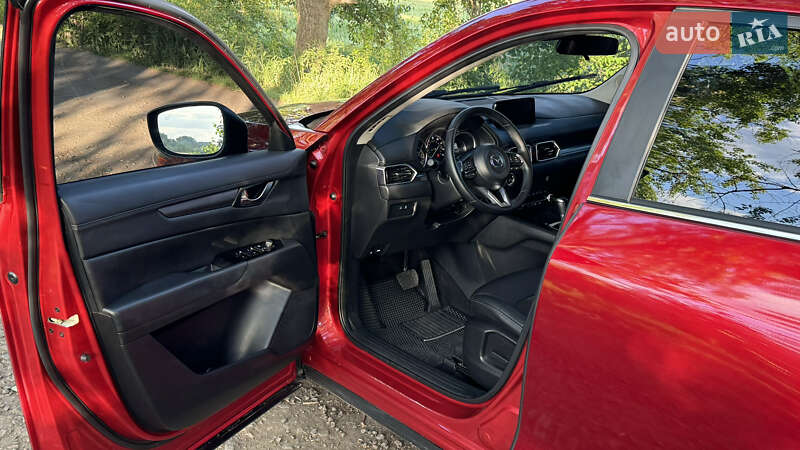 Внедорожник / Кроссовер Mazda CX-5 2019 в Кривом Озере