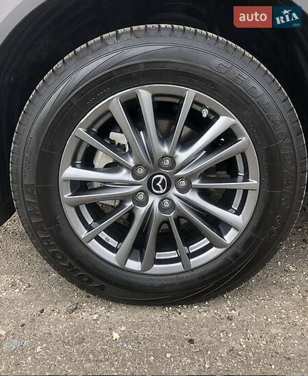 Внедорожник / Кроссовер Mazda CX-5 2017 в Киеве