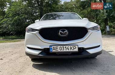 Внедорожник / Кроссовер Mazda CX-5 2018 в 