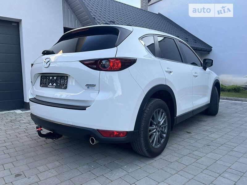 Внедорожник / Кроссовер Mazda CX-5 2017 в Дрогобыче
