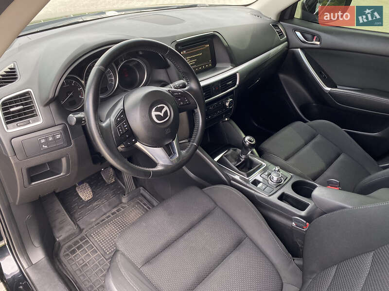 Позашляховик / Кросовер Mazda CX-5 2015 в Голованівську