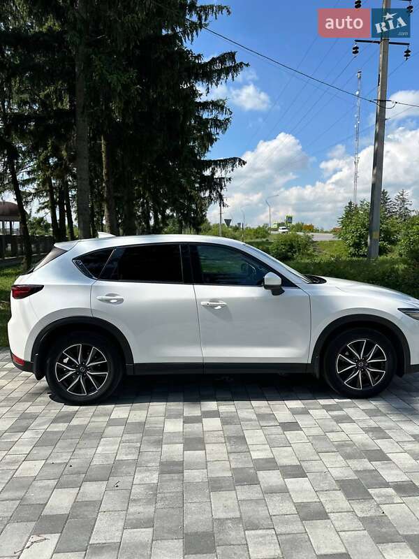 Внедорожник / Кроссовер Mazda CX-5 2018 в Староконстантинове