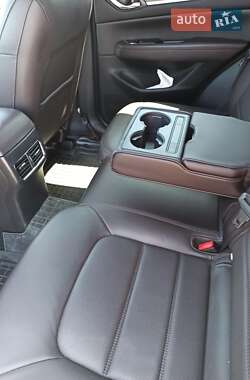 Внедорожник / Кроссовер Mazda CX-5 2020 в 