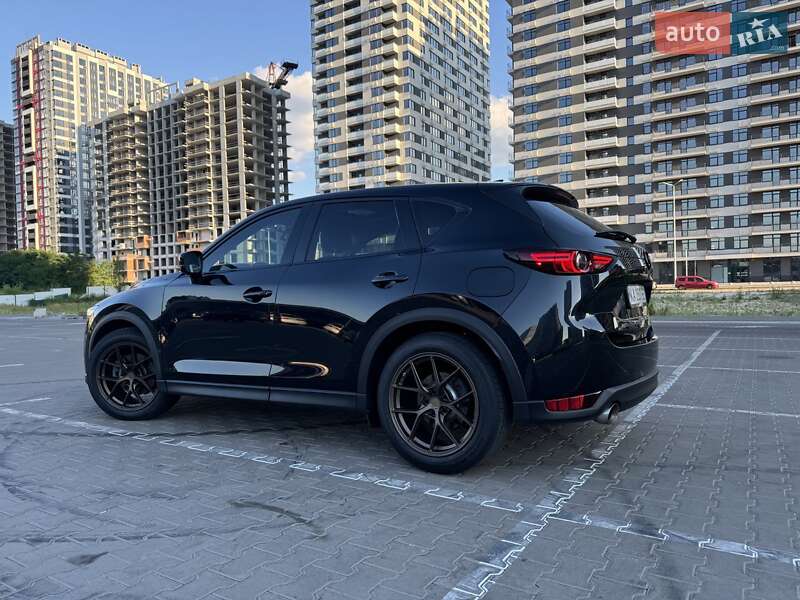 Внедорожник / Кроссовер Mazda CX-5 2019 в 