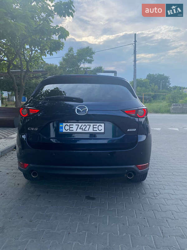 Позашляховик / Кросовер Mazda CX-5 2017 в Чернівцях