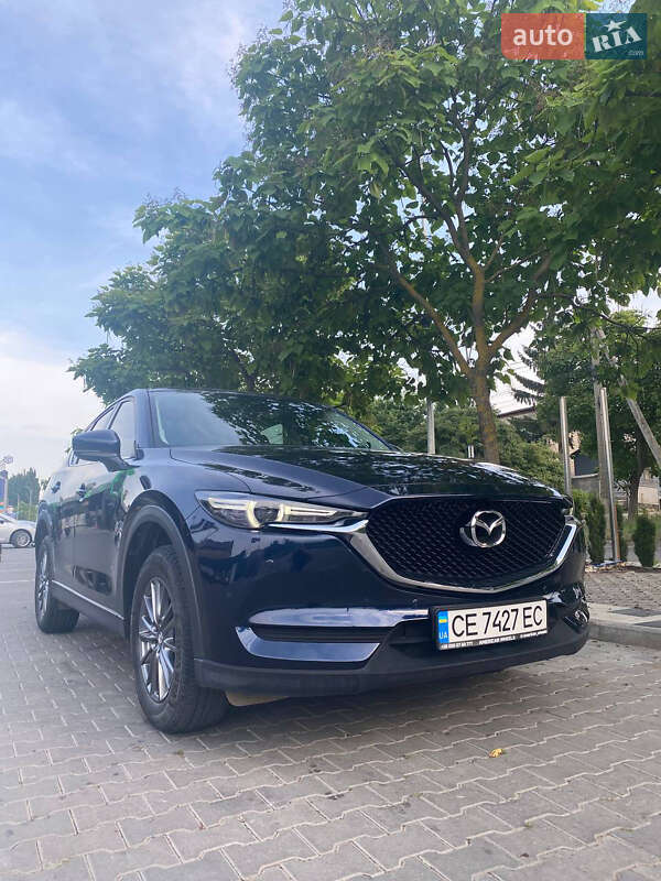 Позашляховик / Кросовер Mazda CX-5 2017 в Чернівцях