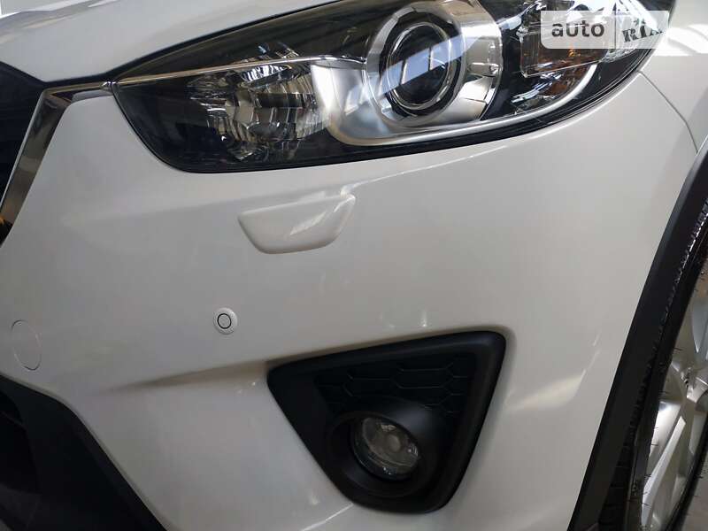 Внедорожник / Кроссовер Mazda CX-5 2014 в Нововолынске