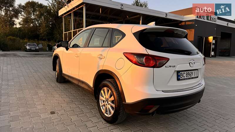 Позашляховик / Кросовер Mazda CX-5 2016 в Львові