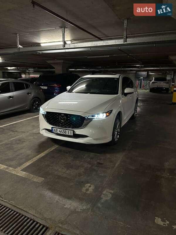 Внедорожник / Кроссовер Mazda CX-5 2022 в Днепре