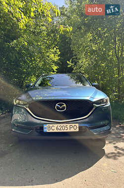 Позашляховик / Кросовер Mazda CX-5 2017 в Львові