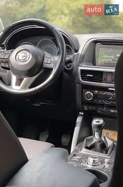 Внедорожник / Кроссовер Mazda CX-5 2015 в 