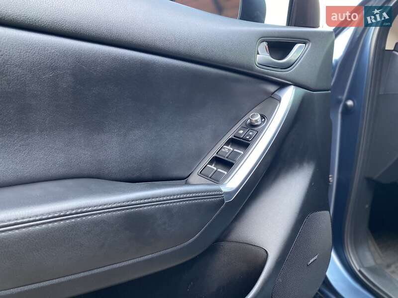 Внедорожник / Кроссовер Mazda CX-5 2015 в Бердичеве