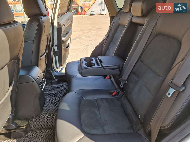 Внедорожник / Кроссовер Mazda CX-5 2019 в Житомире